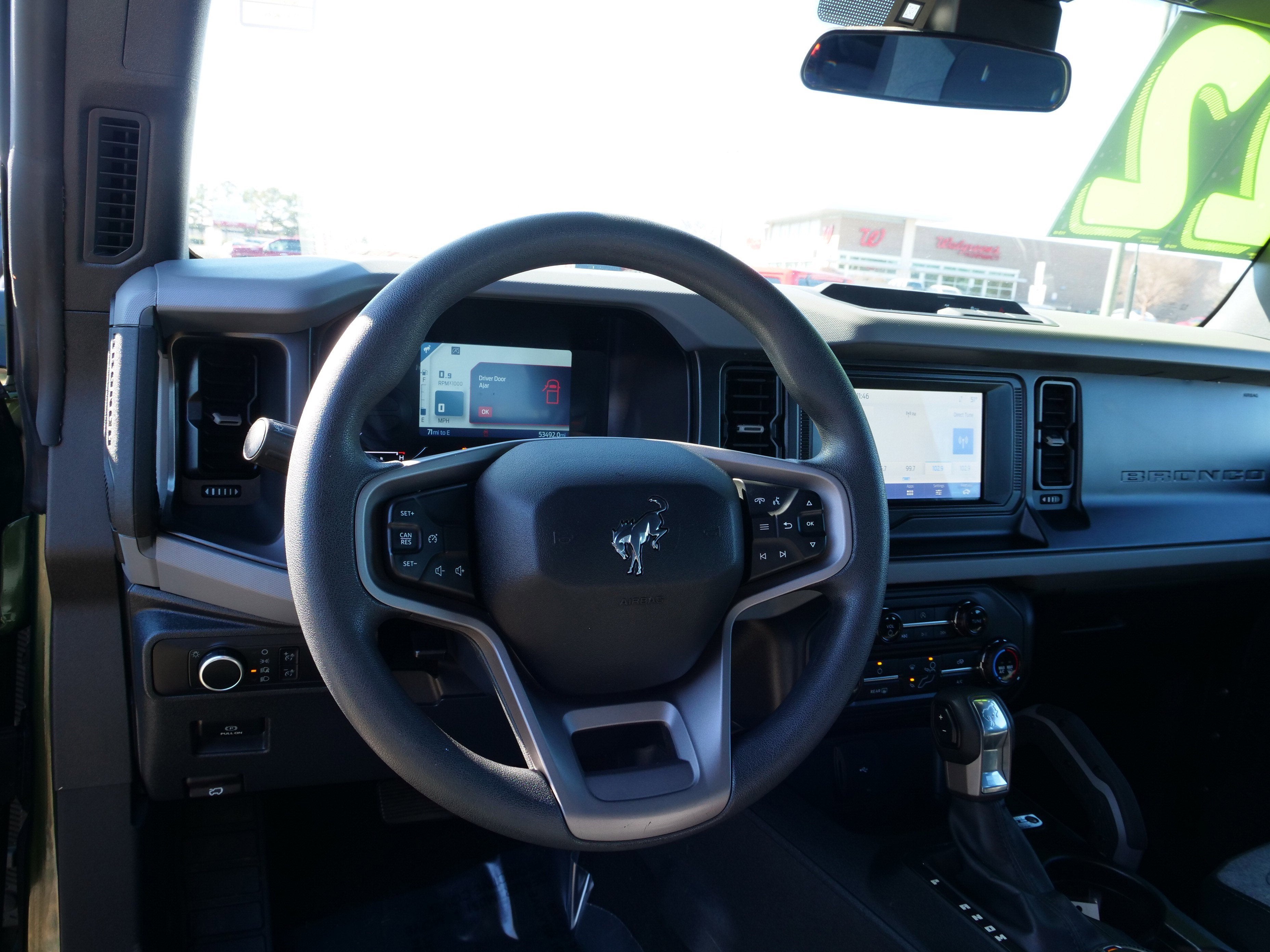 2022 Ford Bronco Base