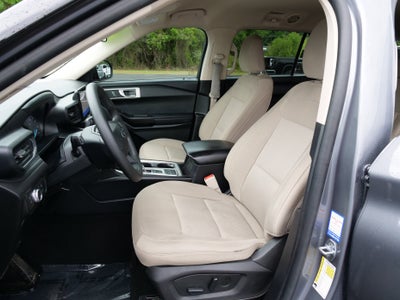 2021 Ford Explorer Base
