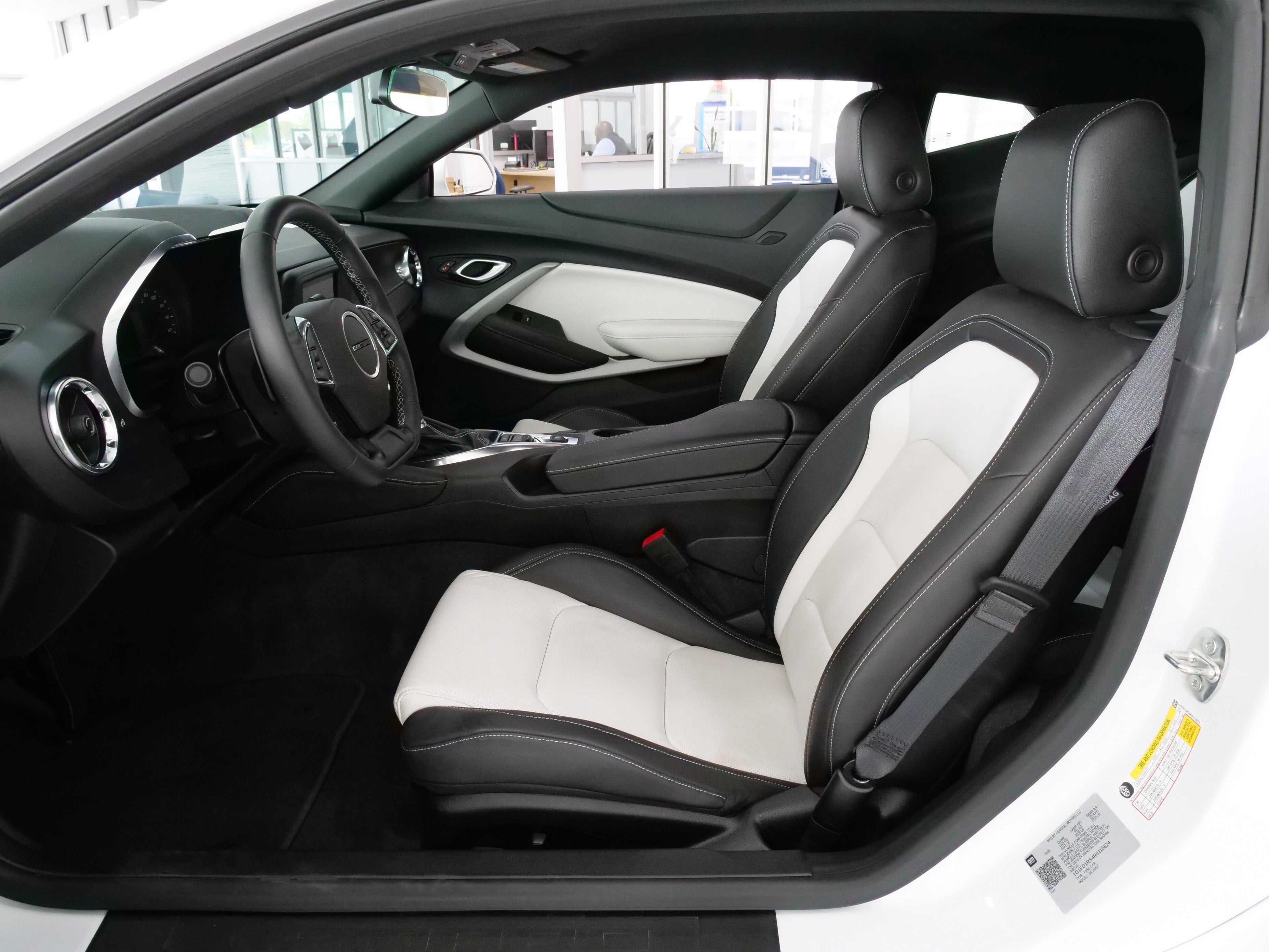 2024 Chevrolet Camaro 2LT