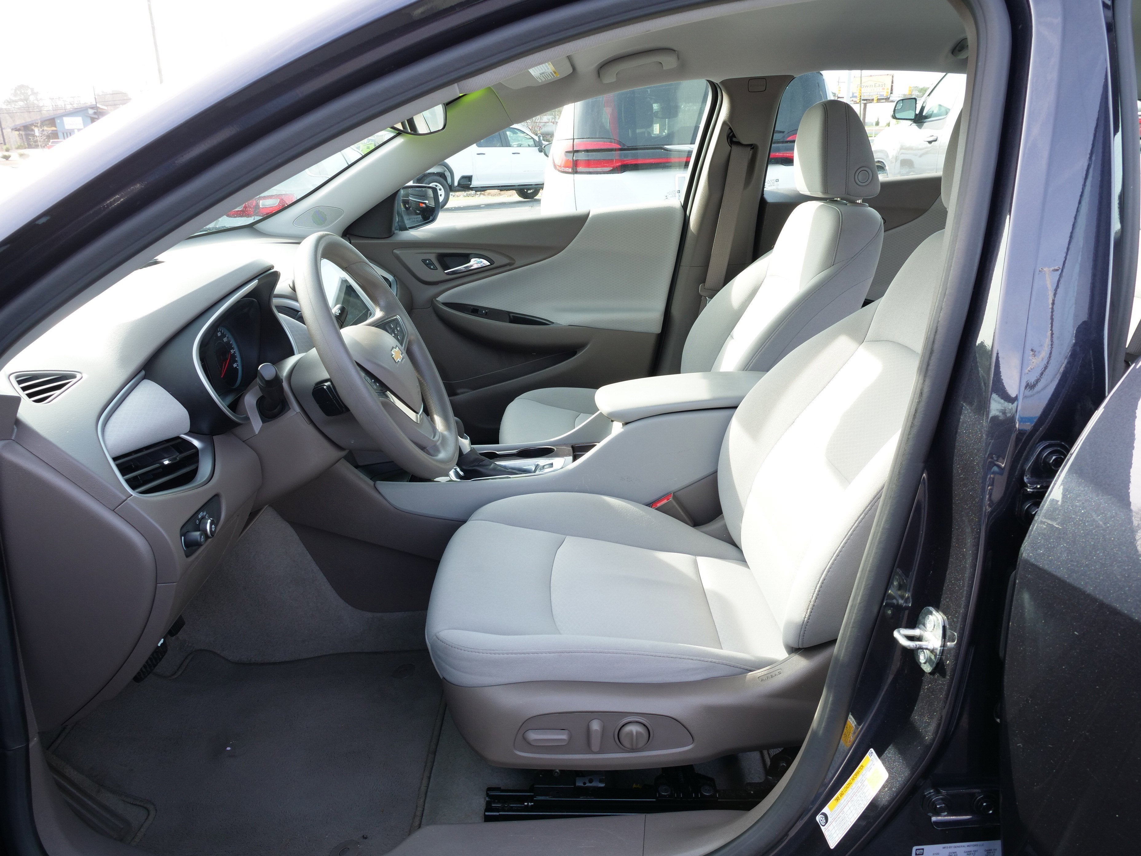 2023 Chevrolet Malibu FL