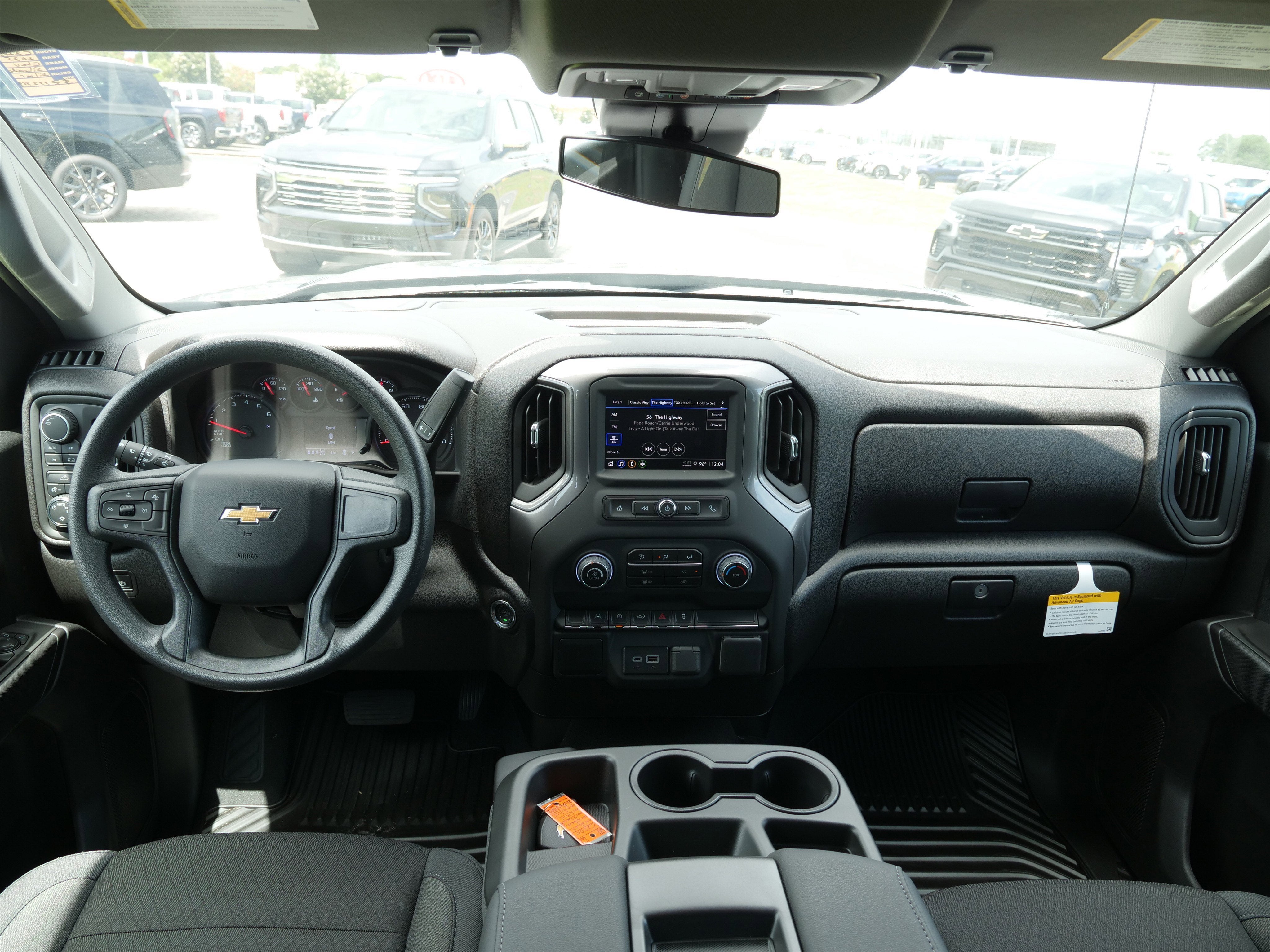 2025 Chevrolet Silverado 1500 Custom