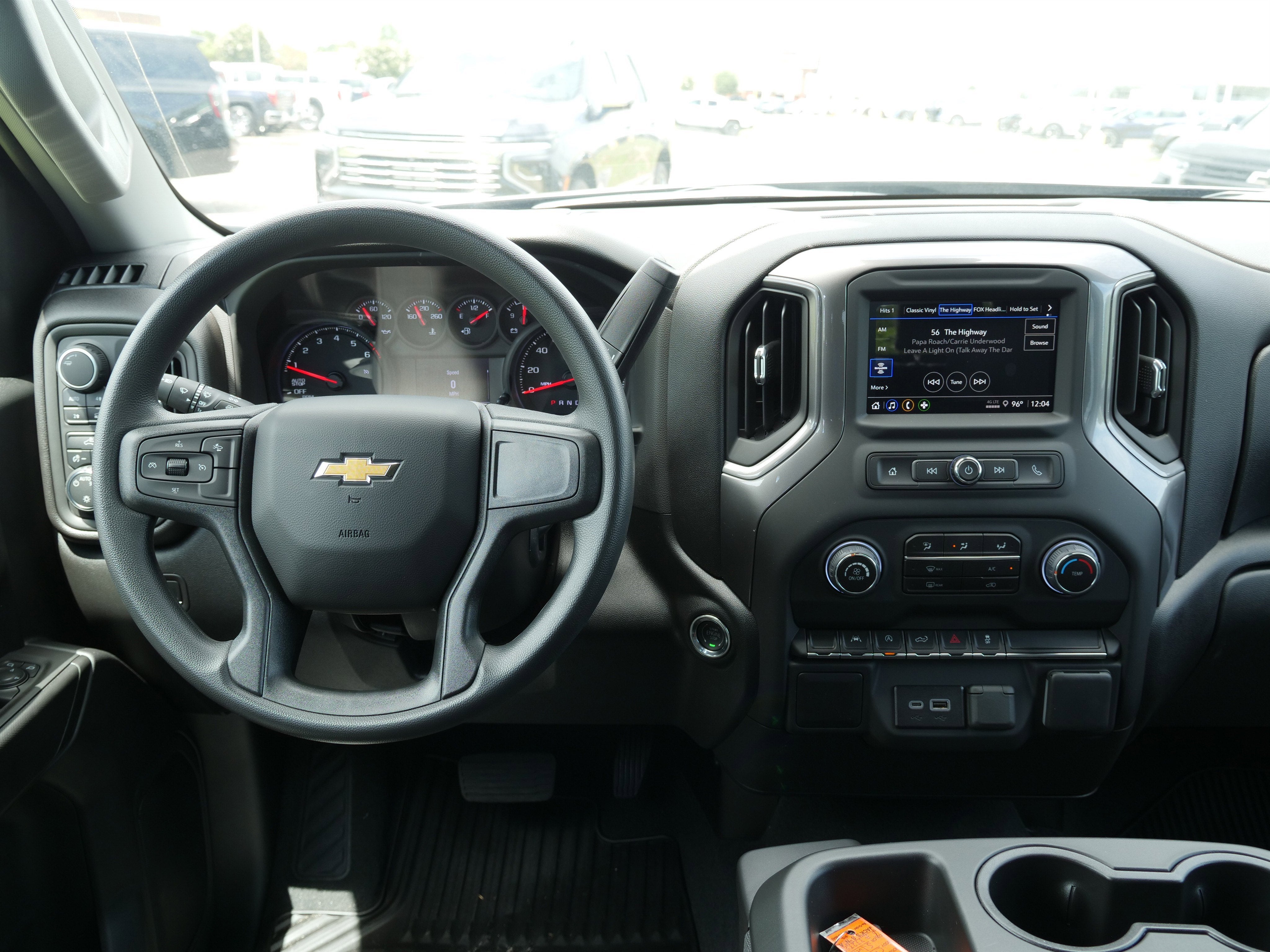 2025 Chevrolet Silverado 1500 Custom