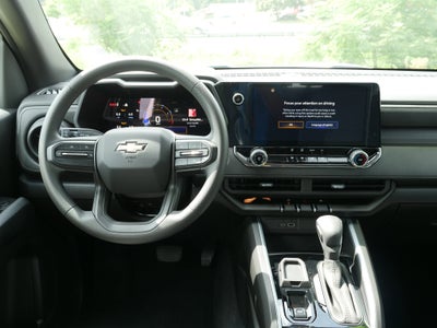 2025 Chevrolet Colorado WT/LT