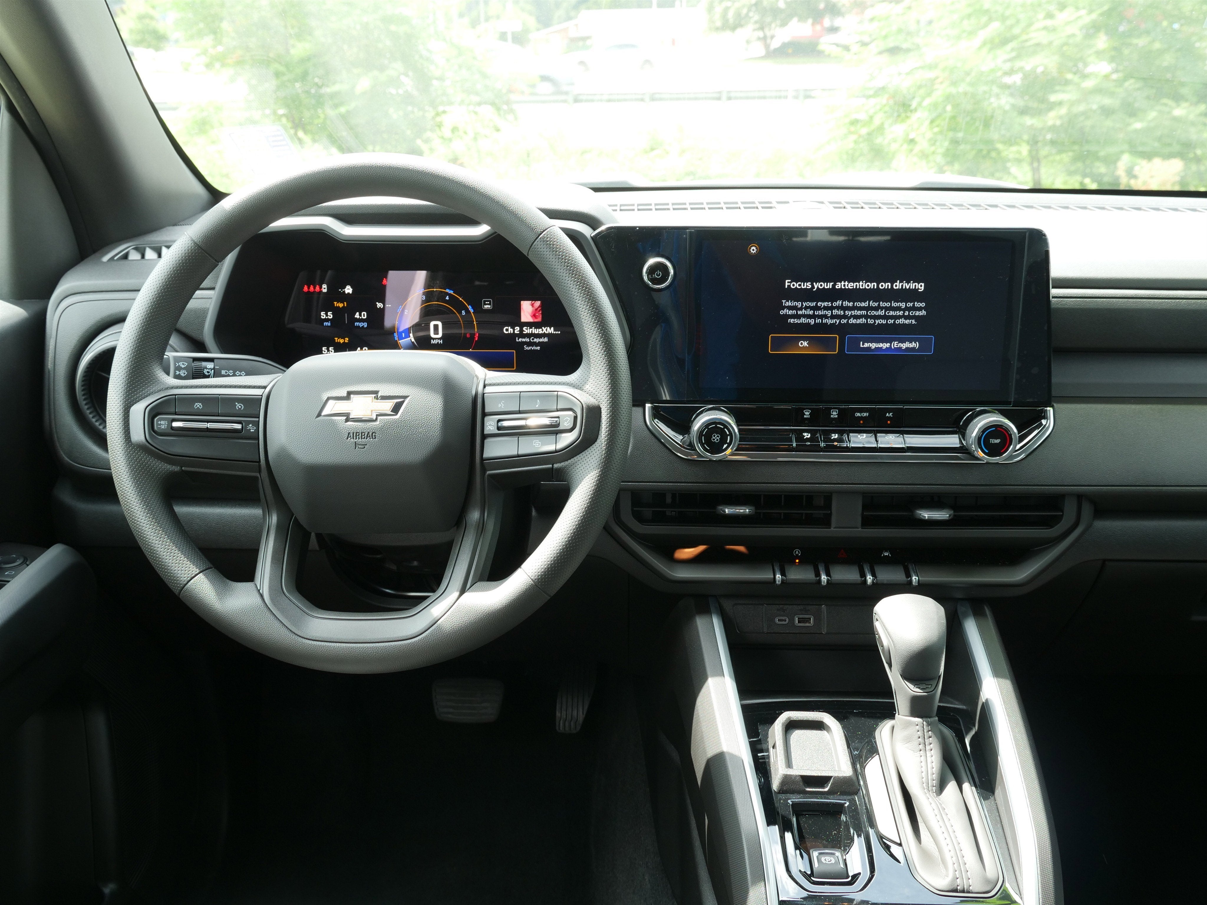 2025 Chevrolet Colorado WT/LT