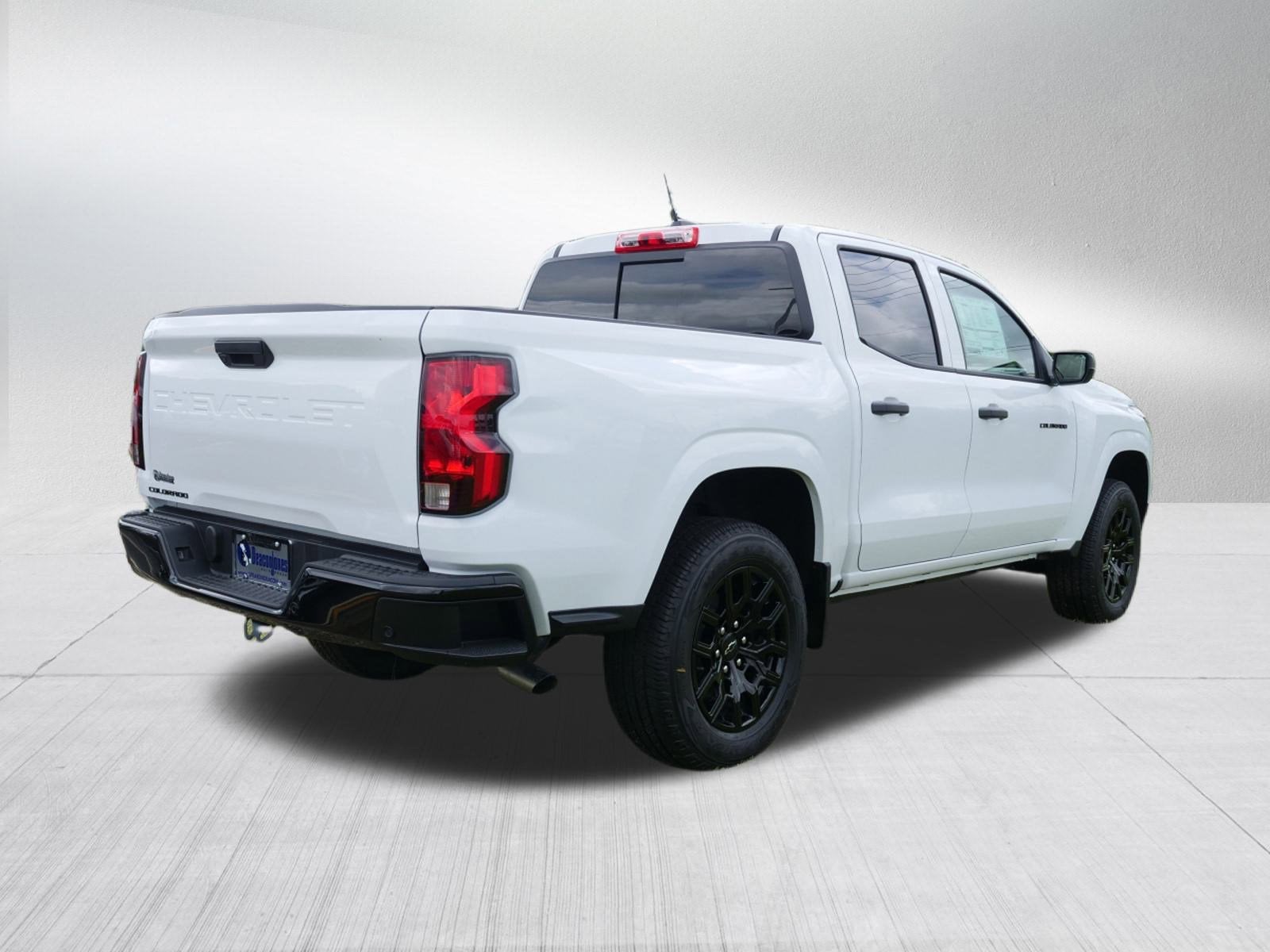 2025 Chevrolet Colorado WT/LT