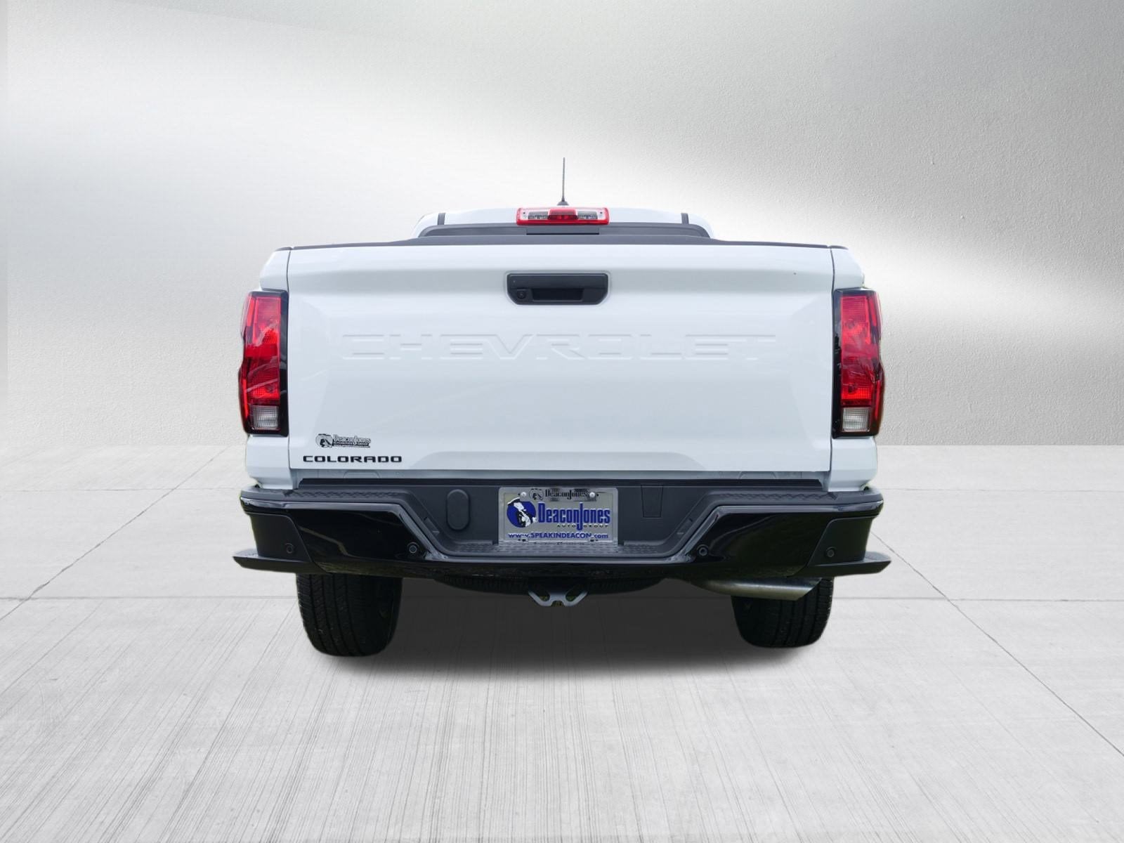 2025 Chevrolet Colorado WT/LT