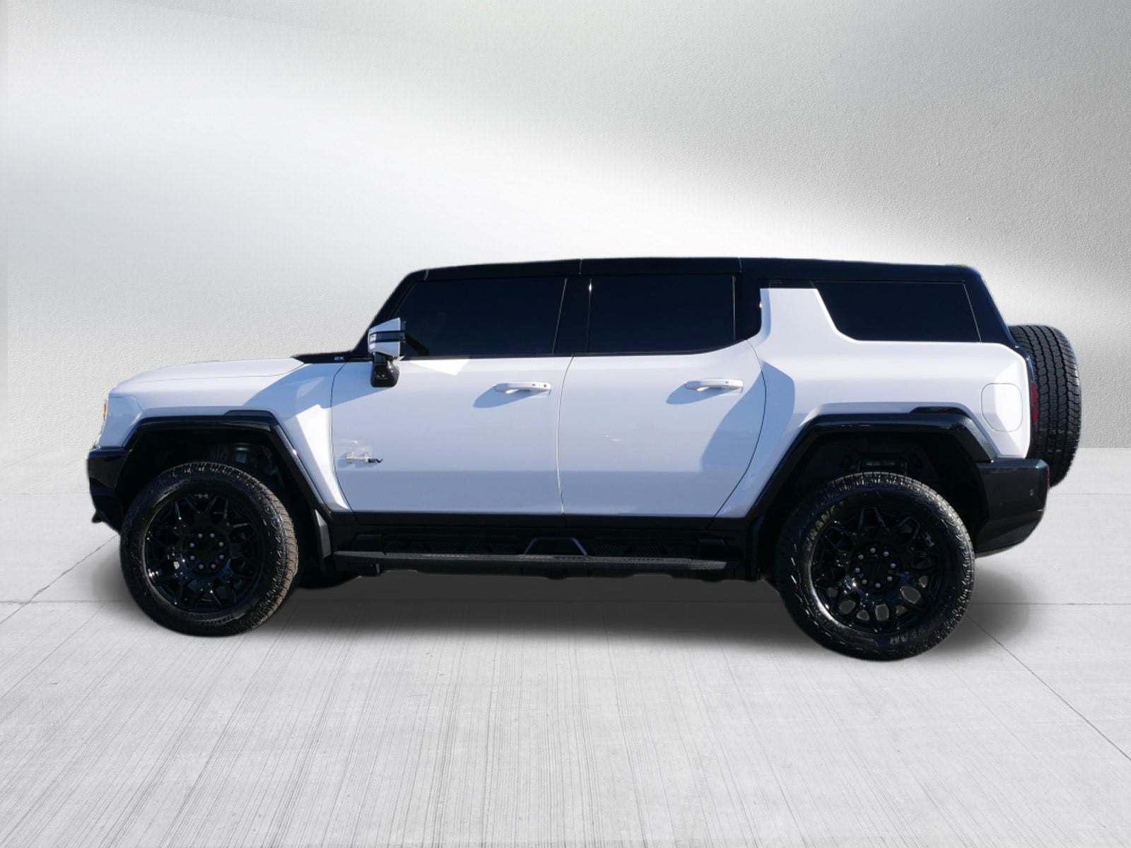 2024 GMC HUMMER EV SUV 2X