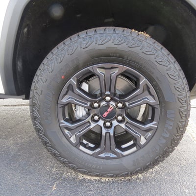 2025 GMC Canyon Elevation