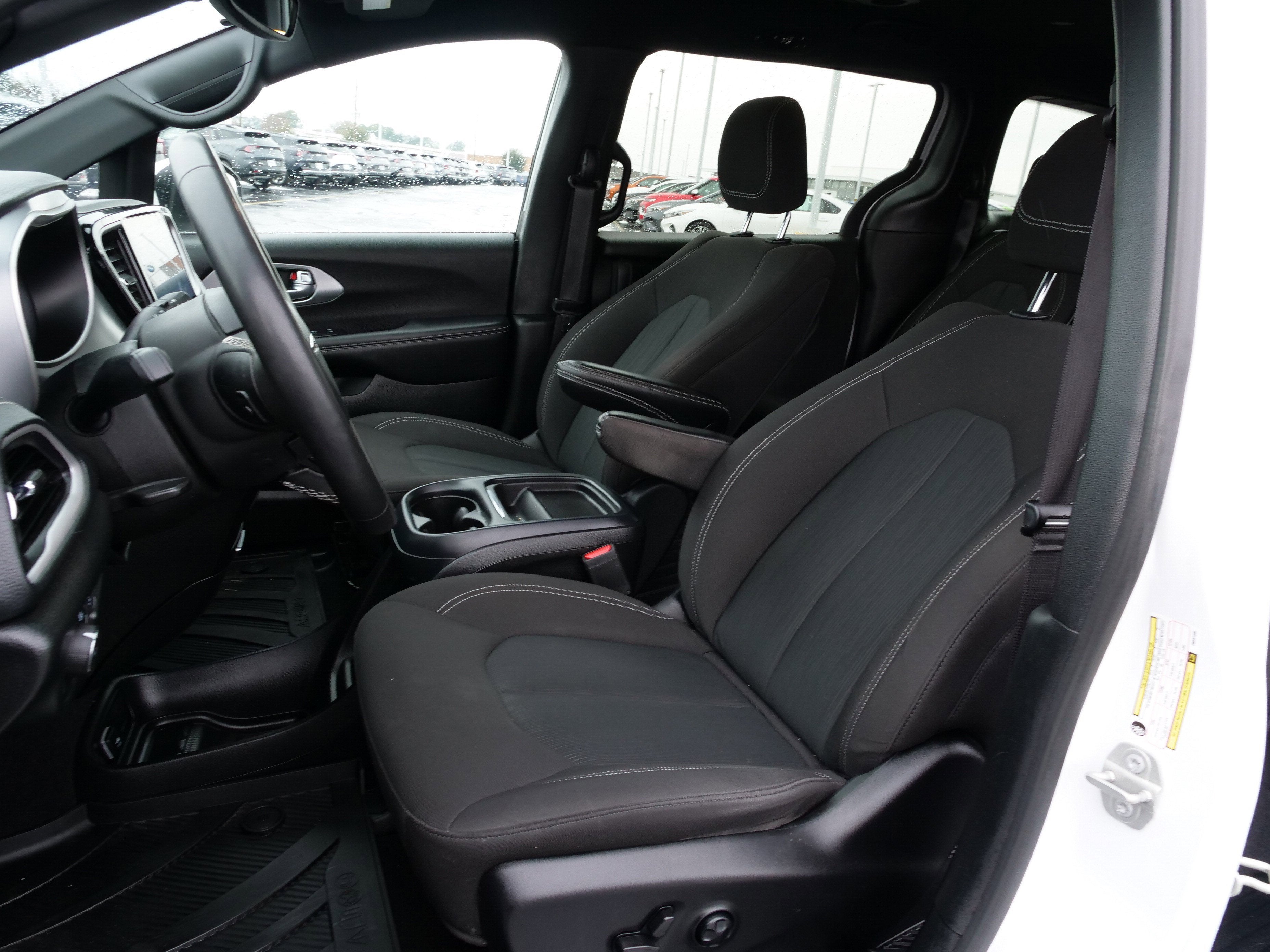 2023 Chrysler Pacifica Touring