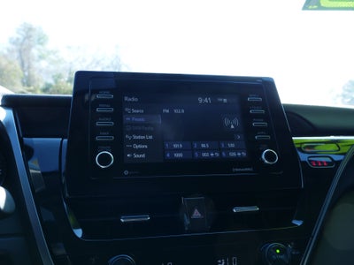 2022 Toyota Camry SE