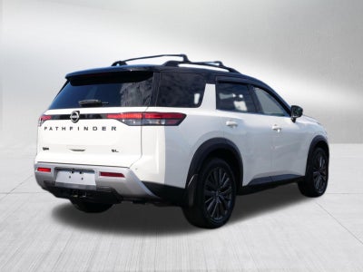 2022 Nissan Pathfinder SL