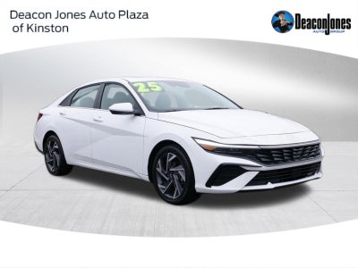 2025 Hyundai Elantra SEL Convenience