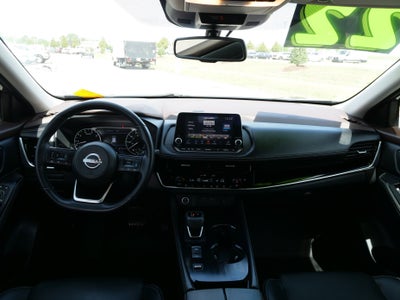 2022 Nissan Rogue SL