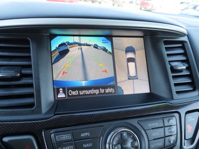 2019 Nissan Pathfinder SL