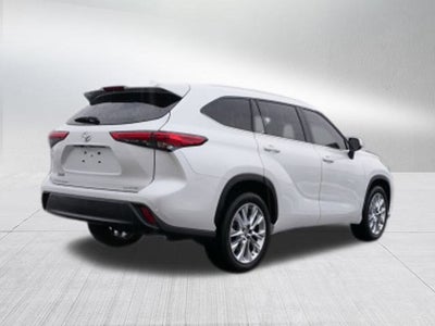2022 Toyota Highlander Limited