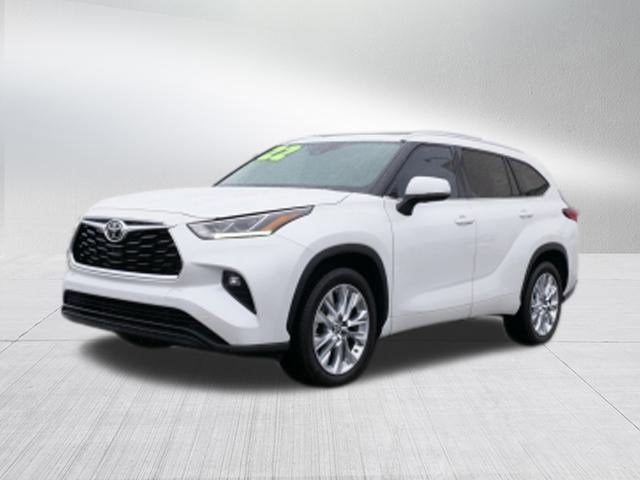 2022 Toyota Highlander Limited