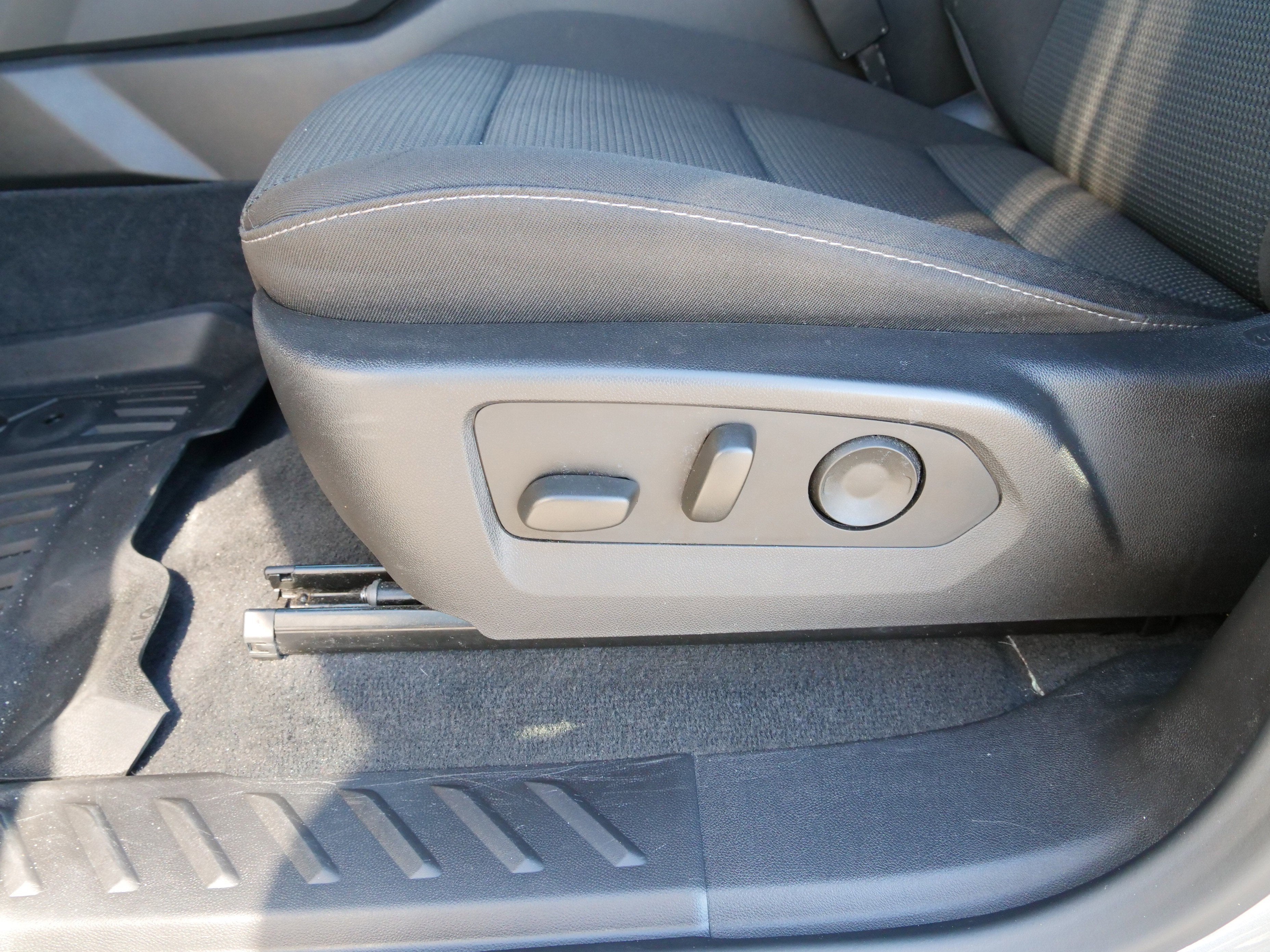 2024 Chevrolet Colorado 4WD LT