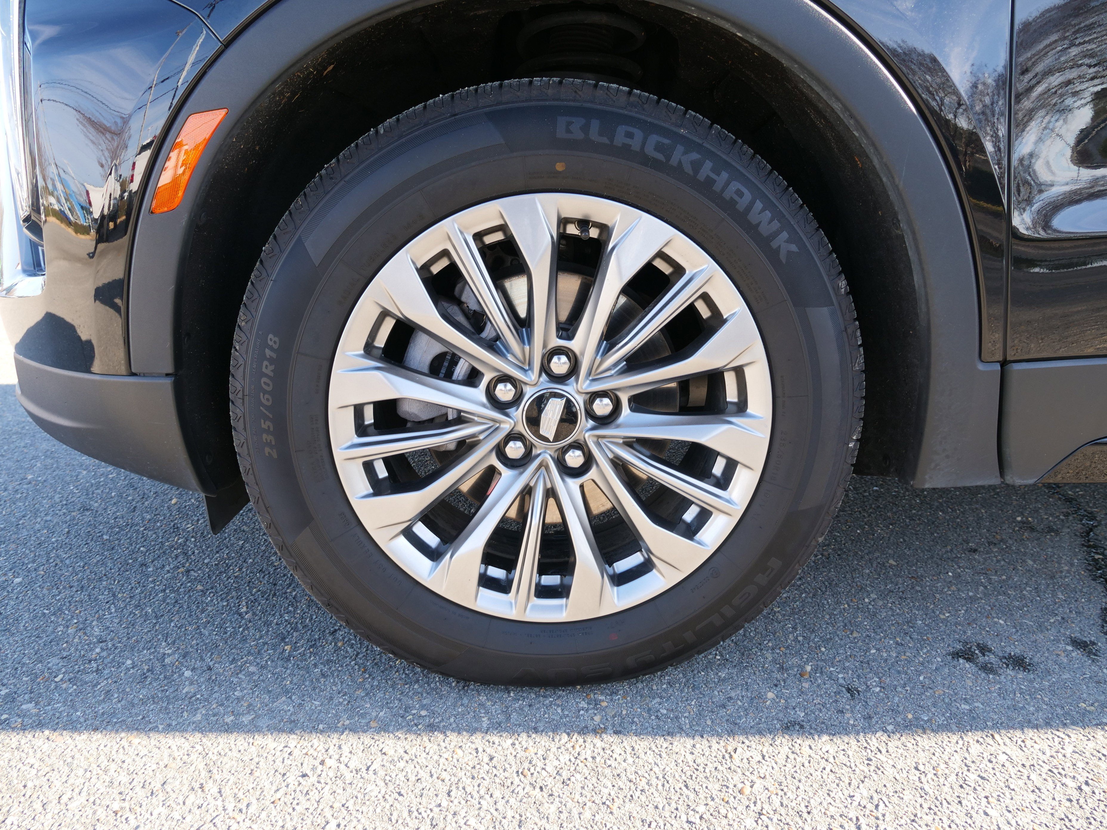 2024 Cadillac XT4 FWD Premium Luxury