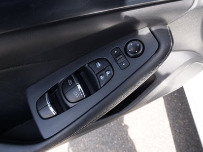 2023 Nissan Maxima Platinum