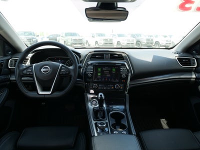 2023 Nissan Maxima Platinum