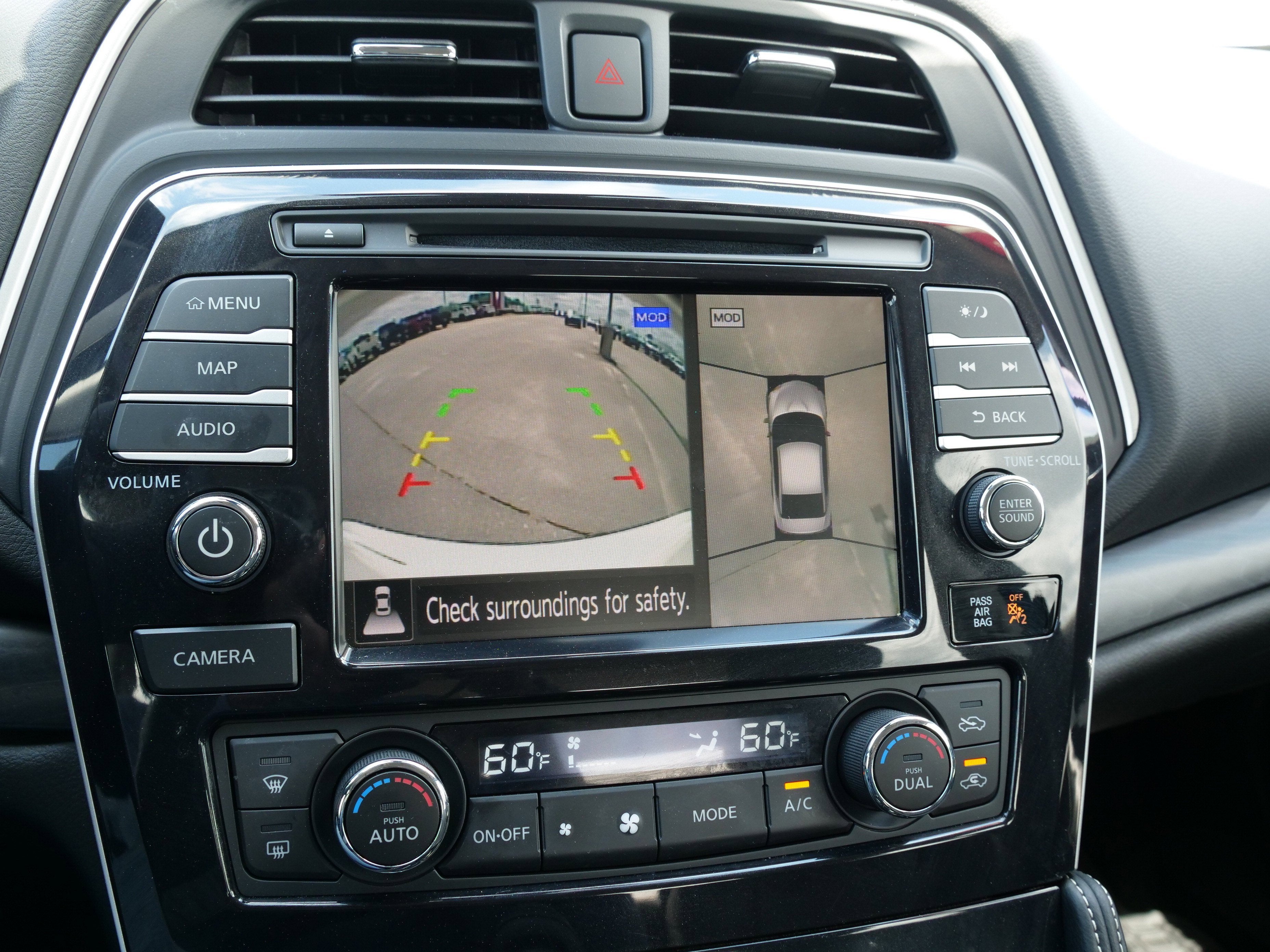 2023 Nissan Maxima Platinum