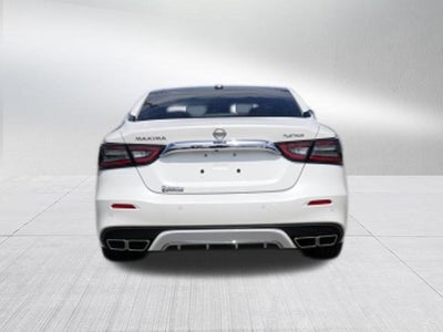 2023 Nissan Maxima Platinum