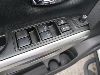 2023 Nissan Titan SV