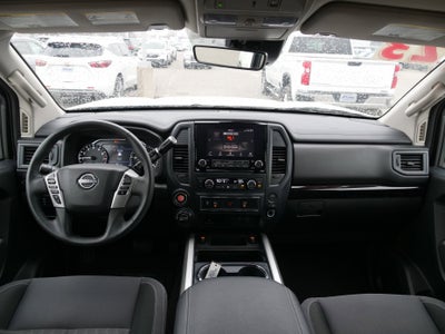 2023 Nissan Titan SV