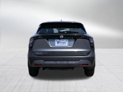 2025 Nissan Kicks S