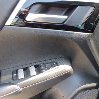 2023 Mitsubishi Outlander Base