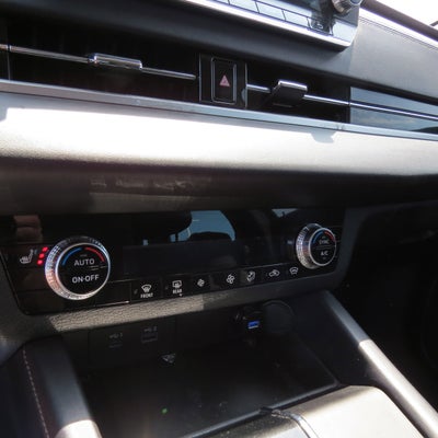 2023 Mitsubishi Outlander Base