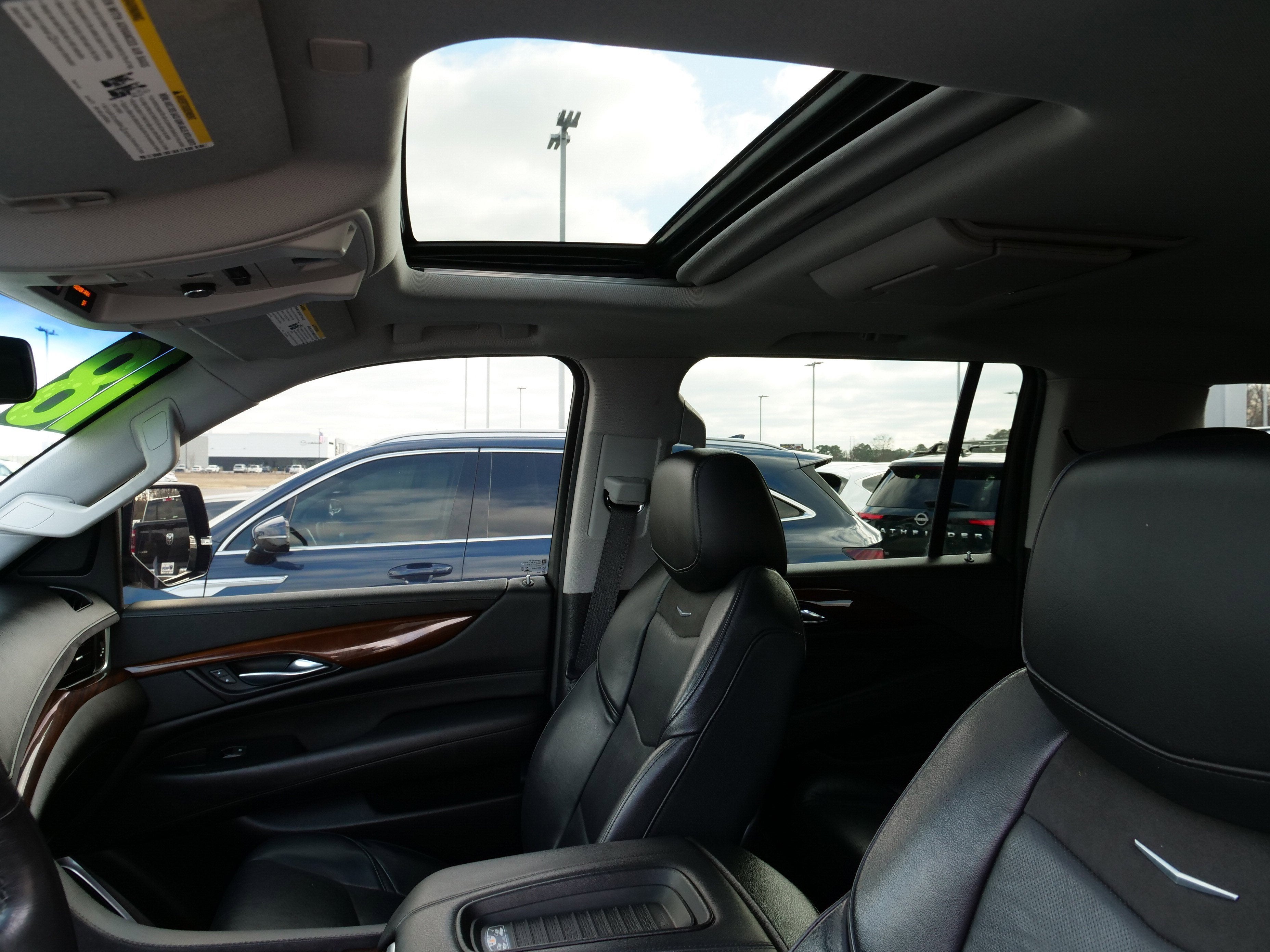 2018 Cadillac Escalade ESV Premium Luxury