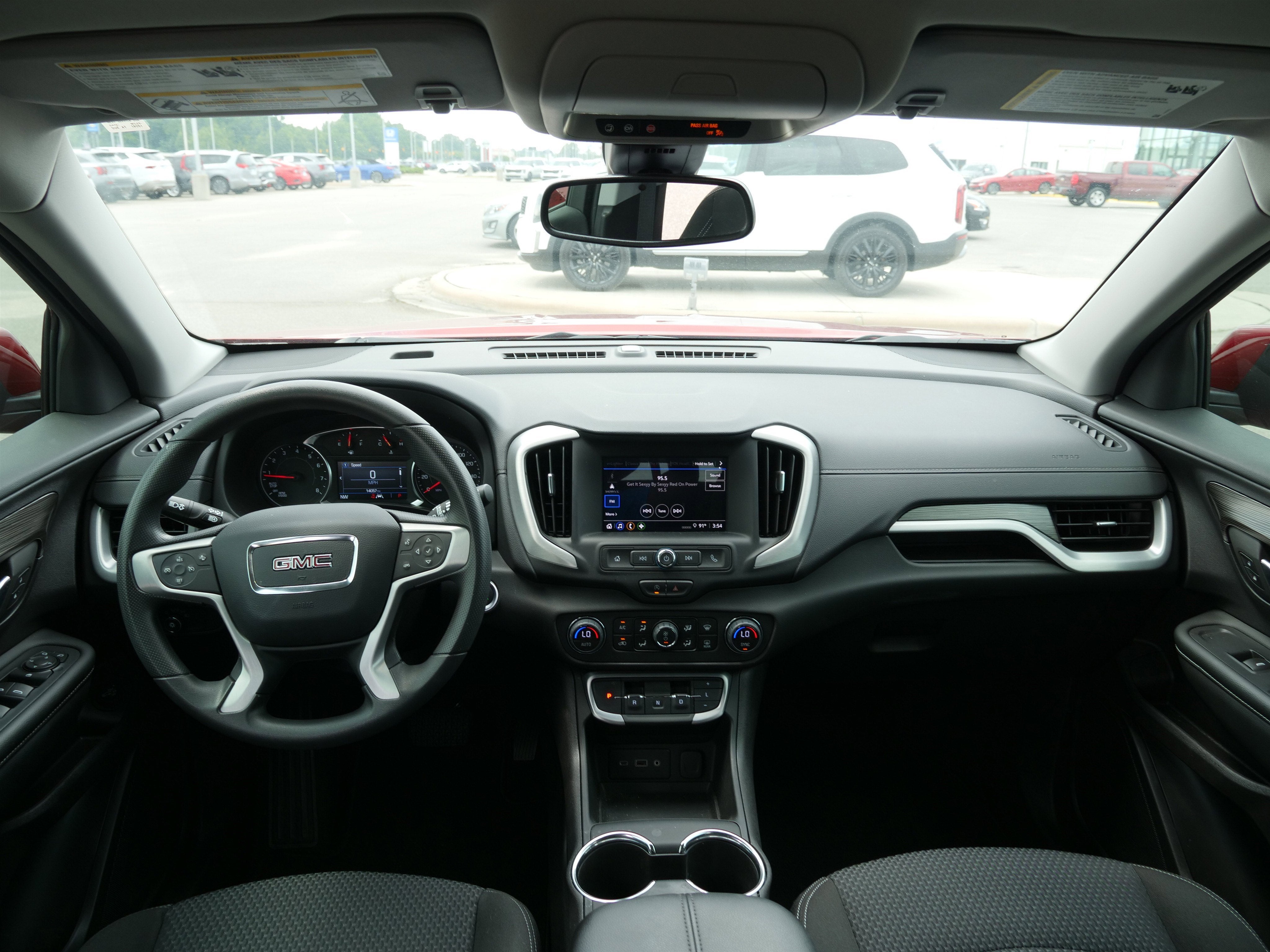 2024 GMC Terrain SLE