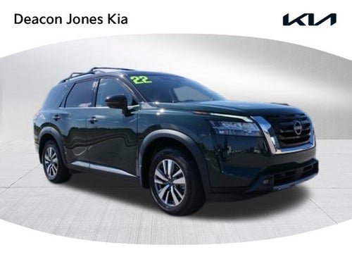 2022 Nissan Pathfinder SL