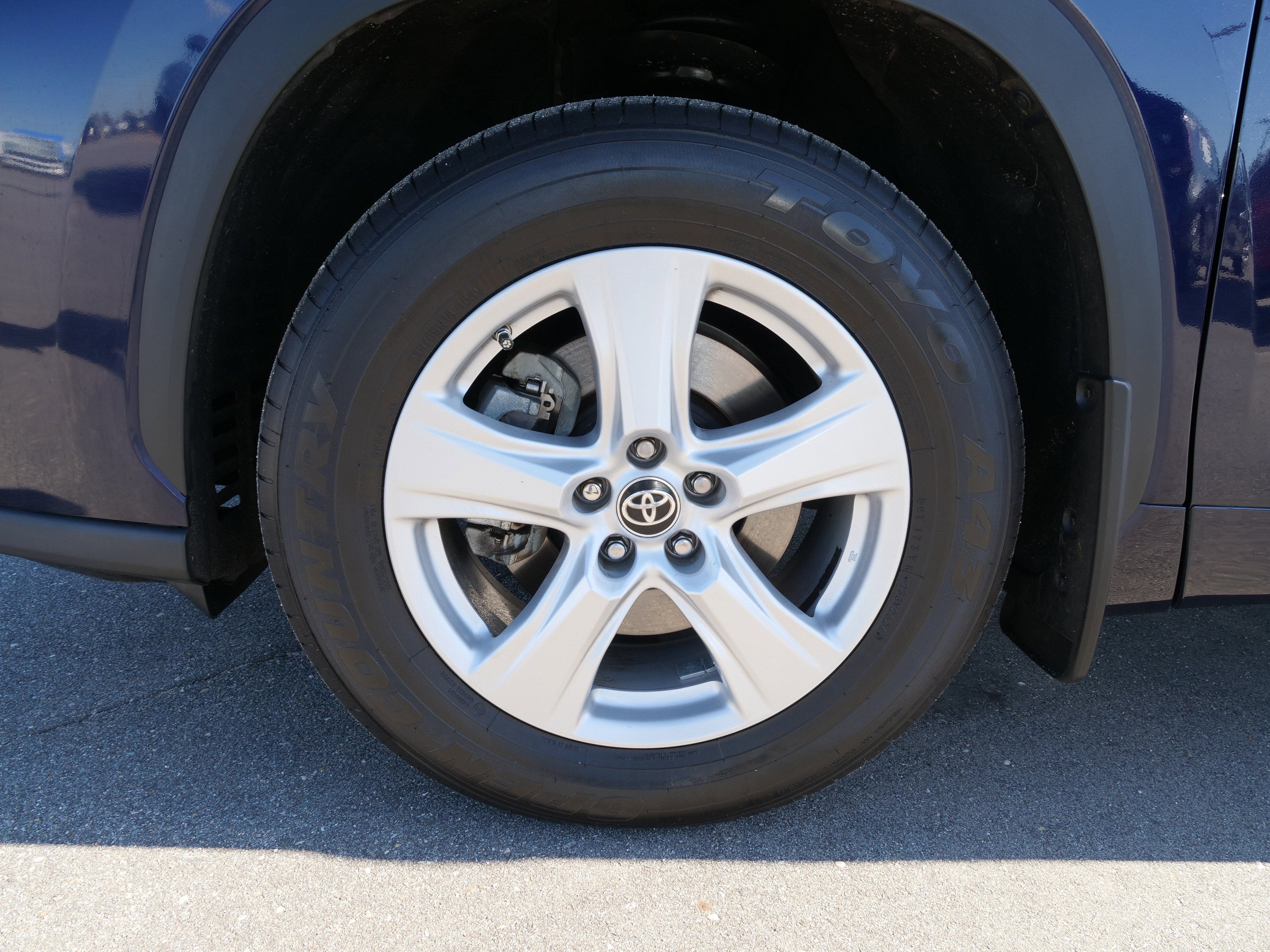 2022 Toyota Highlander L