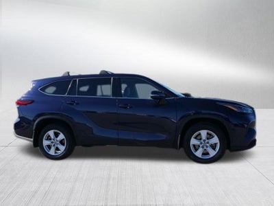 2022 Toyota Highlander L