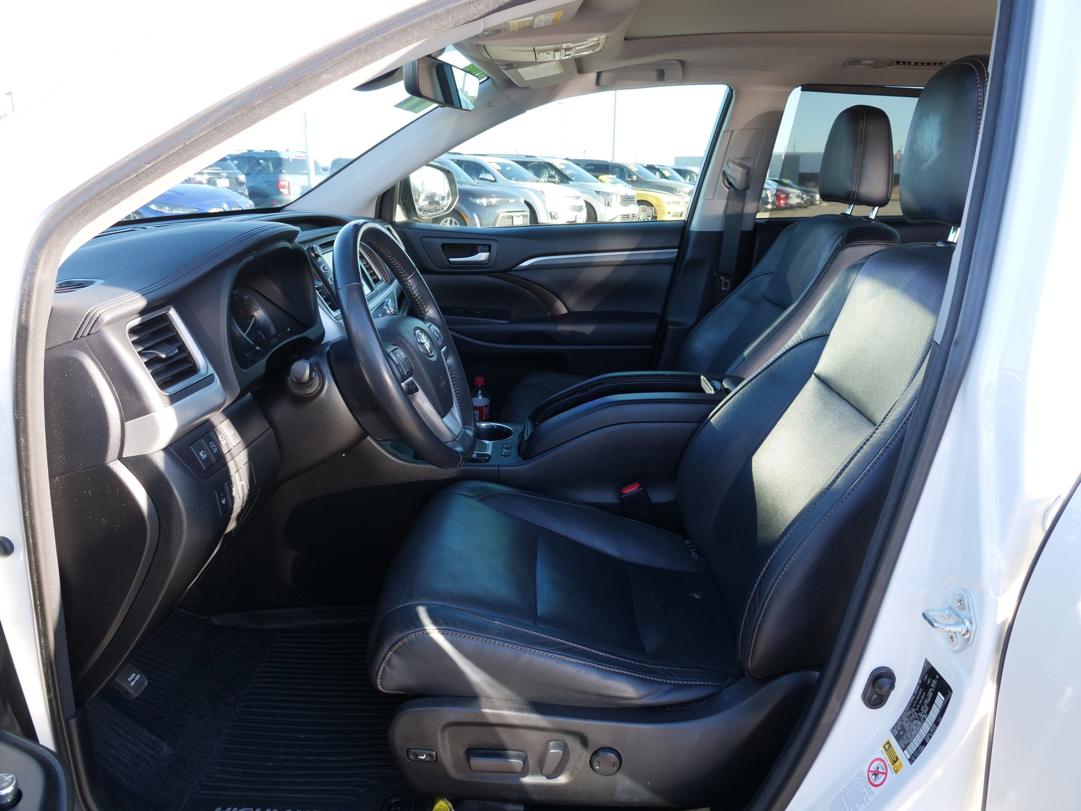 2017 Toyota Highlander Limited Platinum