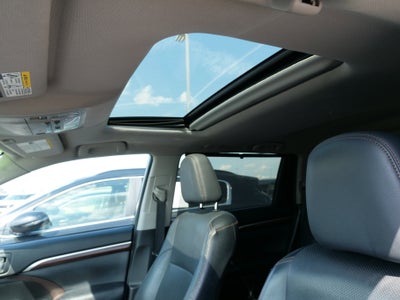 2016 Toyota Highlander Base