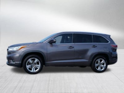 2016 Toyota Highlander Base