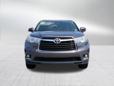 2016 Toyota Highlander Base