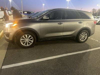 2017 Kia Sorento L