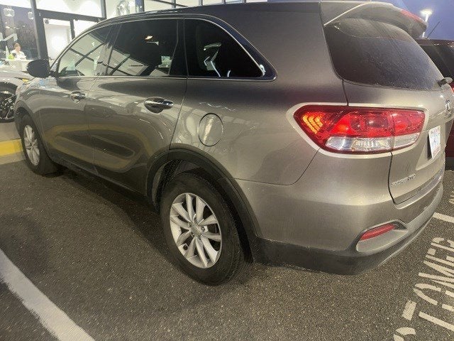 2017 Kia Sorento L