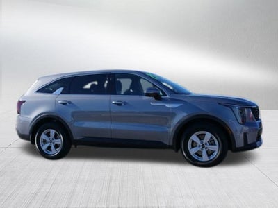 2025 Kia Sorento LX