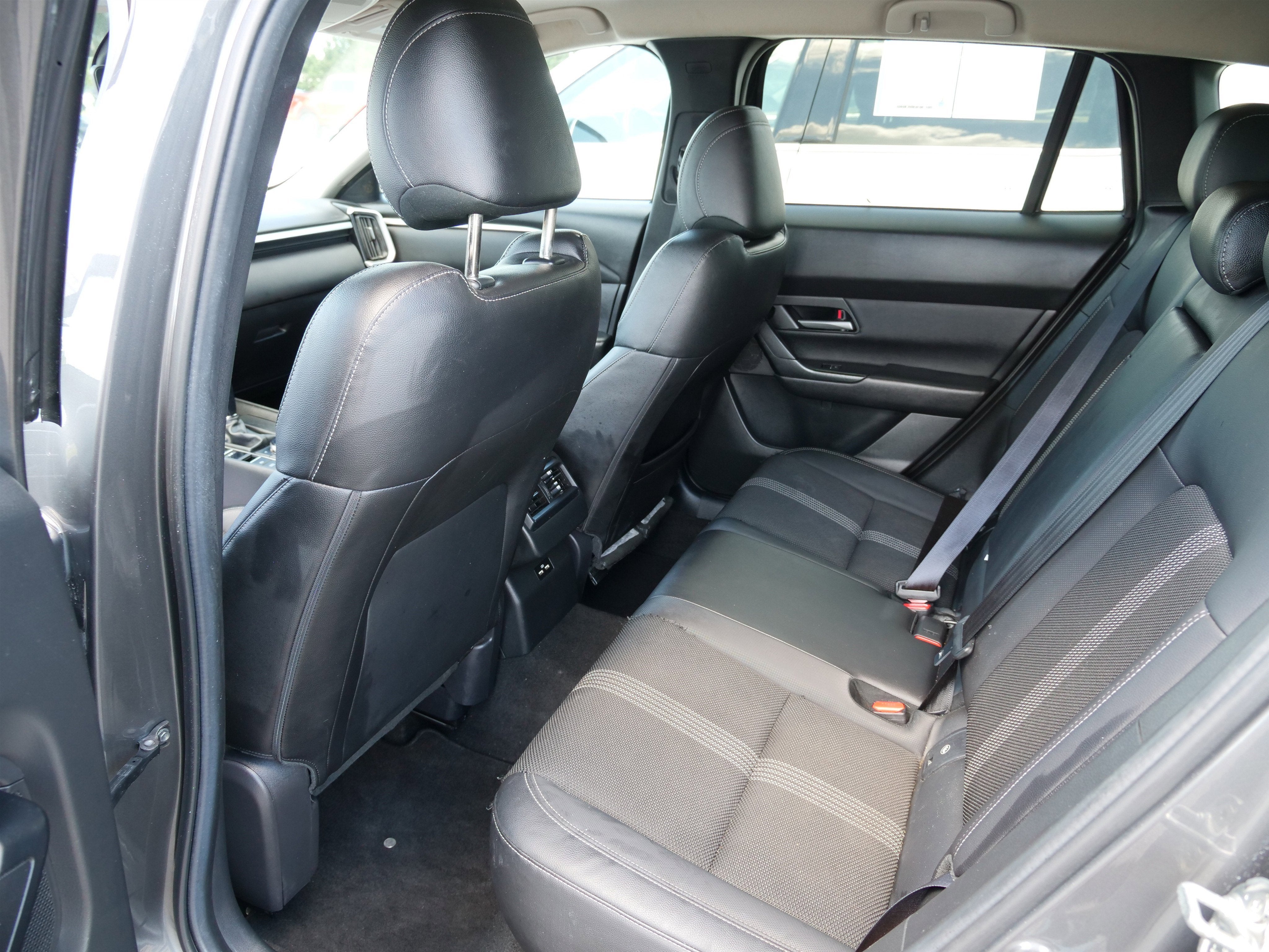 2024 Mazda Mazda CX-50 2.5 S Preferred Package