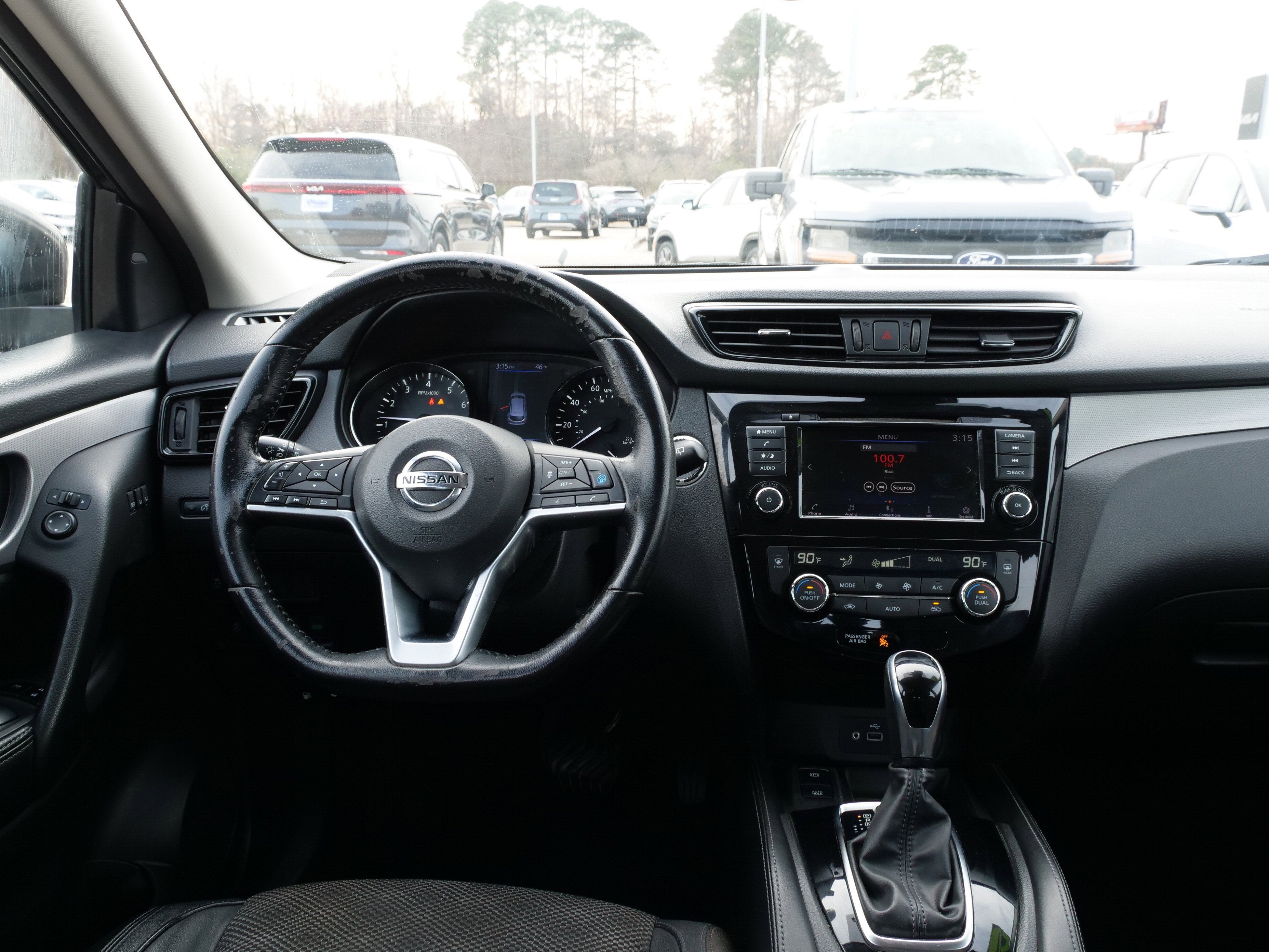 2020 Nissan Rogue Sport SV