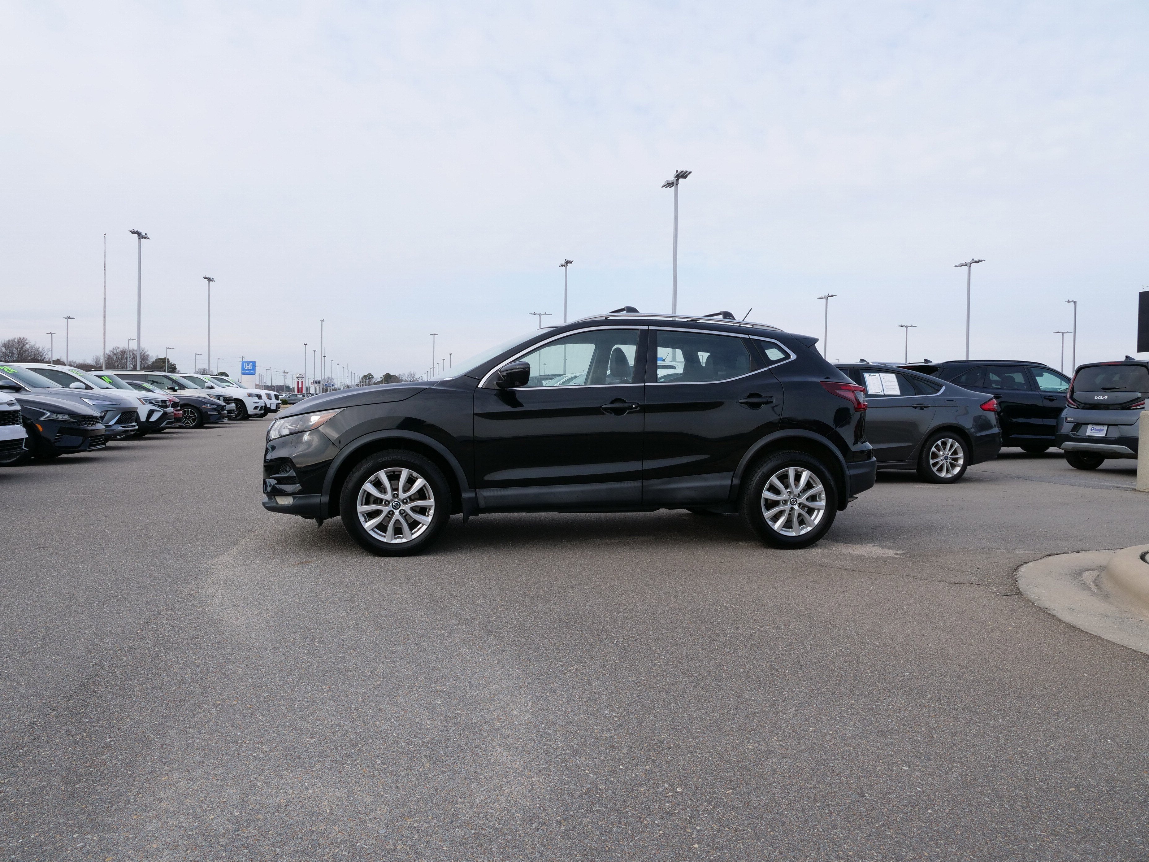 2020 Nissan Rogue Sport SV