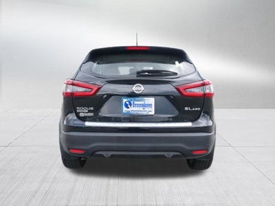2022 Nissan Rogue Sport SL