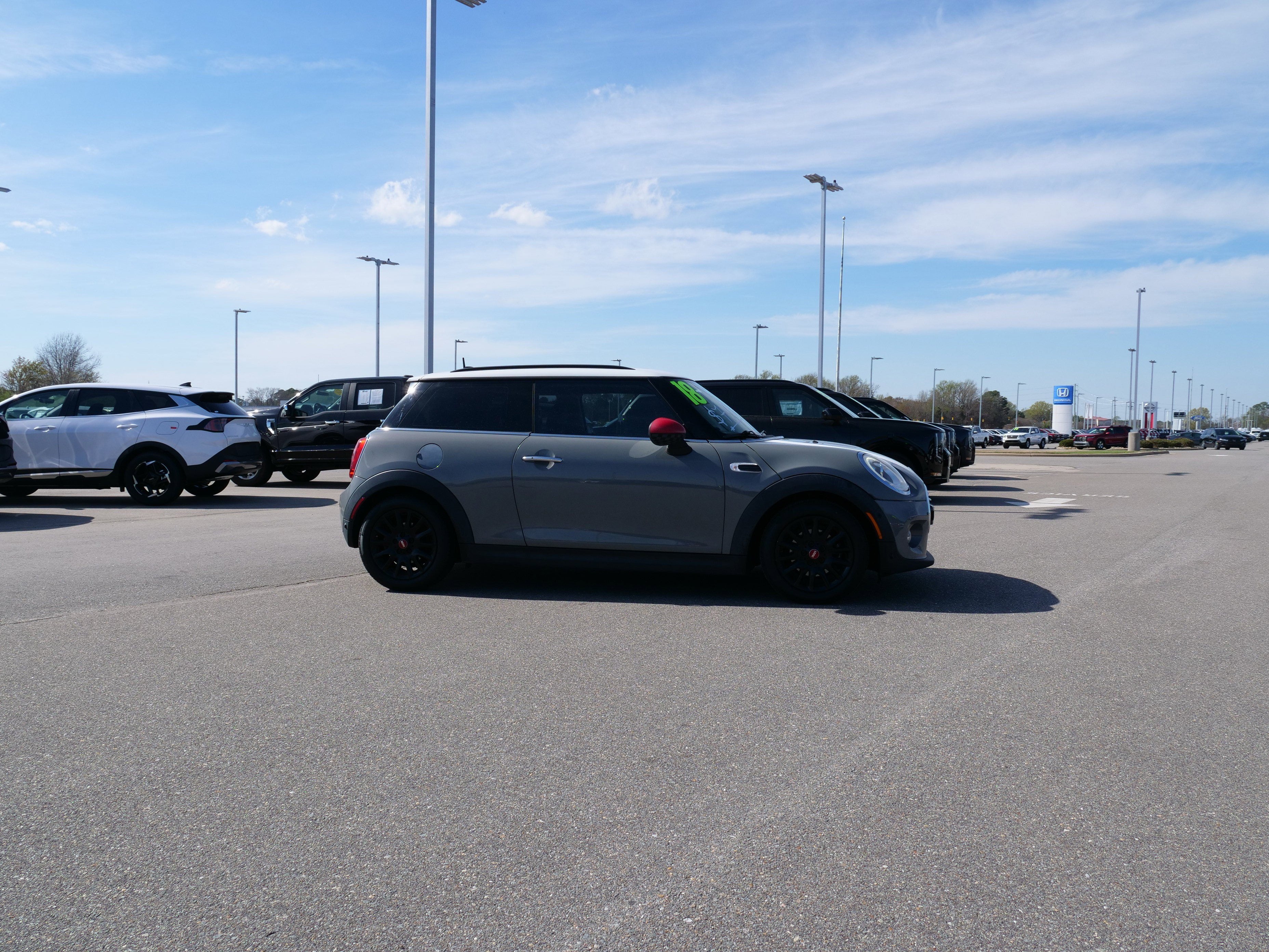 2018 MINI Hardtop 2 Door Base