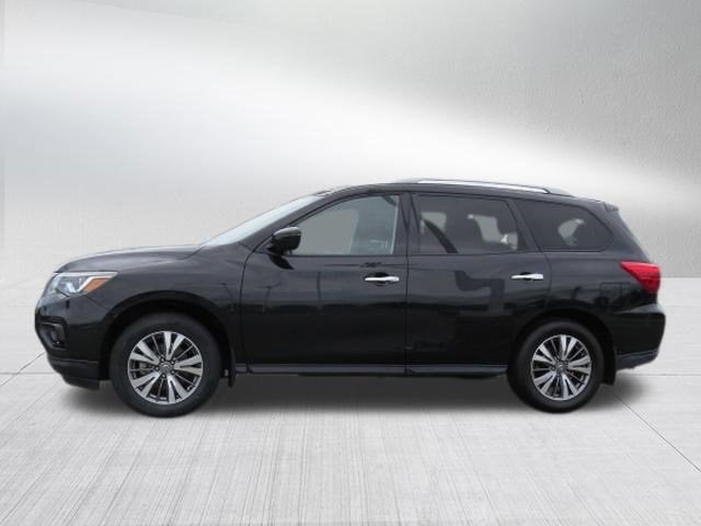 2020 Nissan Pathfinder SV