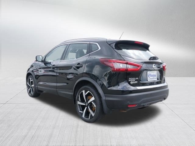 2022 Nissan Rogue Sport SL